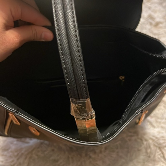 Backpack - Picture 3 of 3